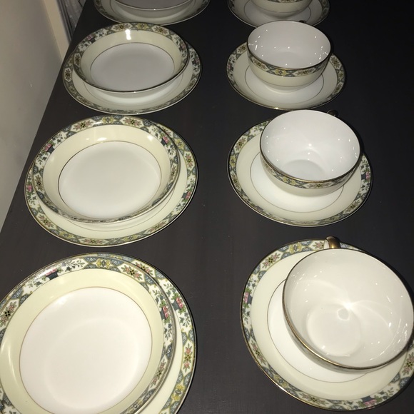 SUPER SALE ☕️🫖Vintage Noritake  Allerton “M” China - Picture 6 of 7